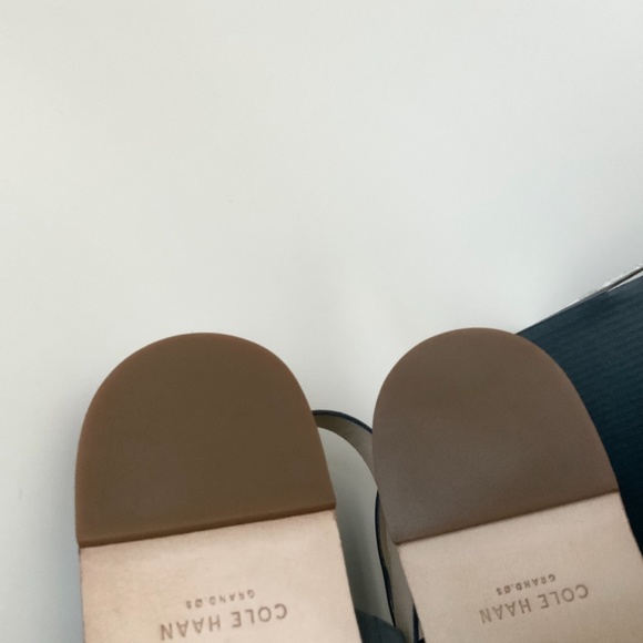 Cole Haan Anica Leather Black Leopard Slingback Thong Flat Sandals Shoes 6.5 - Picture 10 of 10